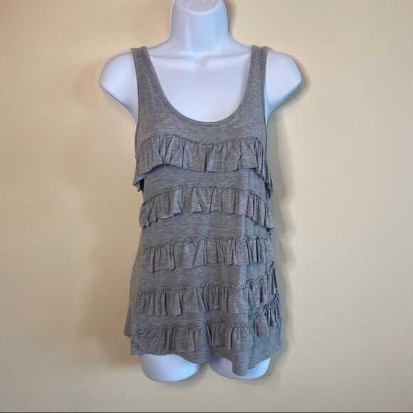 studio Y Grey Ruffled tank top - Picture 1 of 6
